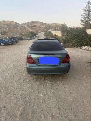 Mercedes-Benz Clase C 2003