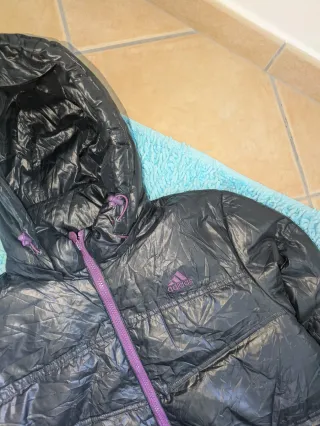 Casaco Puffer Adidas Preto/Roxo Tamanho S