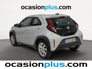 Toyota Aygo X Cross 1.0 VVT-I Play 53 kW (72 CV)