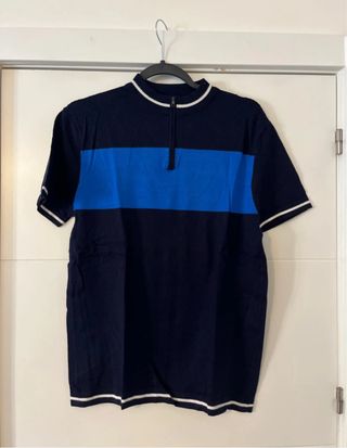 Camiseta Zara estilo ciclista punto