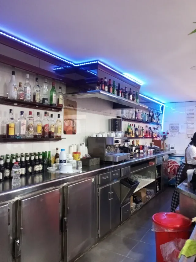 Traspaso Bar Restaurante Hospitalet Santa Eulalia