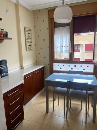 Piso en alquiler en Les Mestes en Gijón