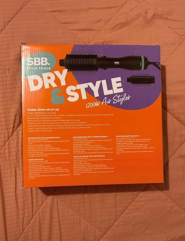 Cepillo Secador y Estilizador SBB 1200W