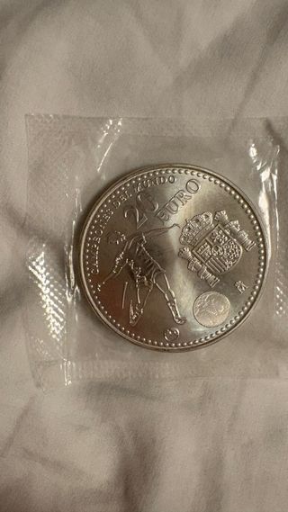cada moneda su valor +3€