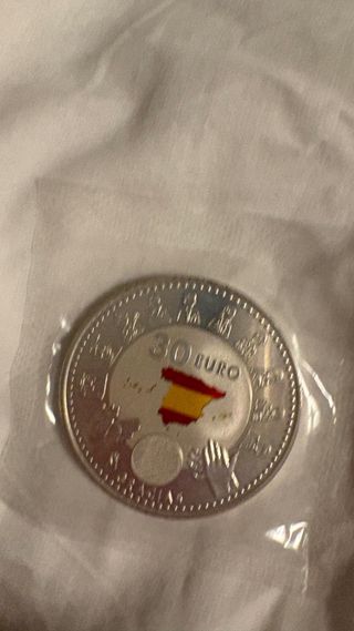 cada moneda su valor +3€