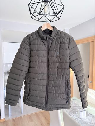 Chaqueta acolchada verde oliva