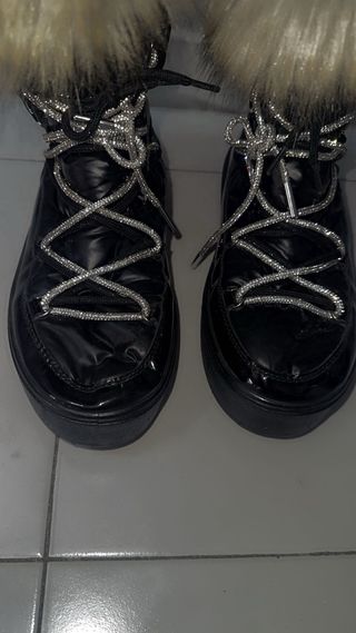 Stivali donna neri con pelliccia e strass