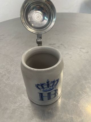Jarra de colección HB con tapa