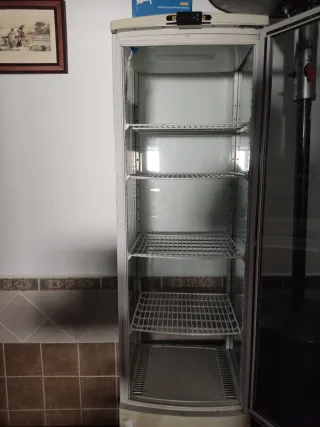 Vitrina expositora 4 paredes