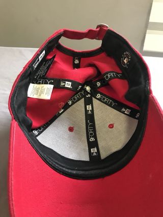 Gorra New Era 9FORTY Roja Ajustable