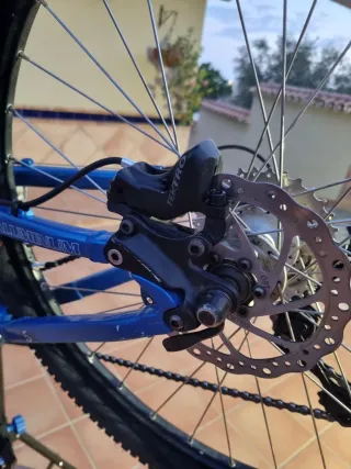 Bicicleta montaña doble suspensión (LEER BIEN)