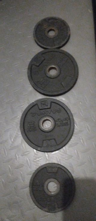 Barra de pesas y discos