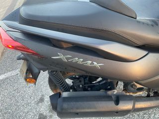 Yamaha XMAX 300