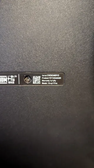 HP i7-7500u 2016 blanco (teclado a reparar)
