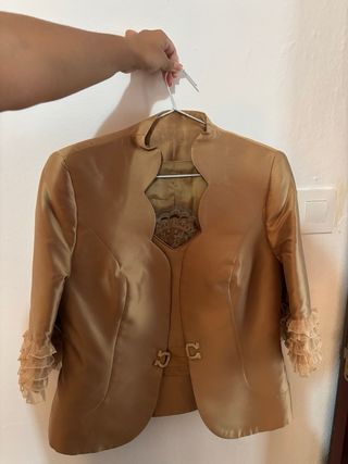 Conjunto NUSAYA 3 Piezas + Tocado Dorado