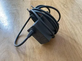 Nintendo Switch con 2 mandos extra