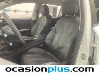 MG MG5 Long Range Luxury 115 kW (156 CV)