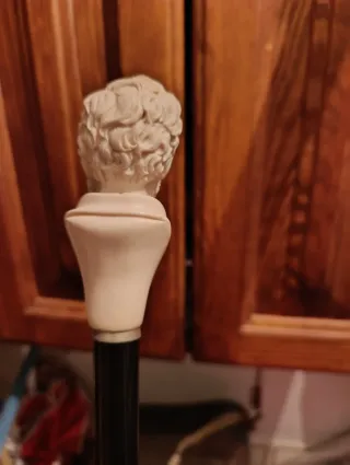 Bastón con cabeza de Wagner