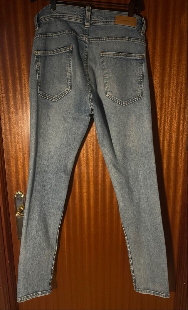 Vaqueros Zara estilo Straight Fit