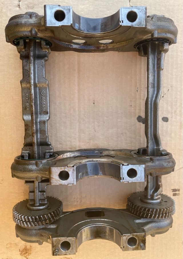 Equilibrador bloque motor Mercedes Benz