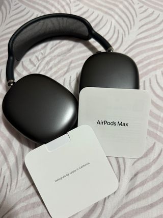 Apple AirPods Max Space Gray
