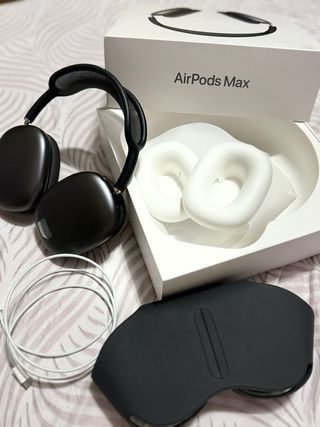 Apple AirPods Max Space Gray