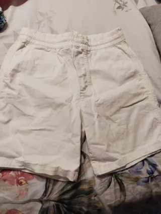 Pantalón corto hombre beige