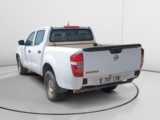 Nissan Navara 2.3 dCi Visia Double Cab 4x4
