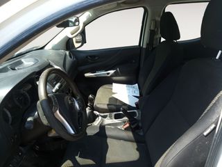 Nissan Navara 2.3 dCi Visia Double Cab 4x4