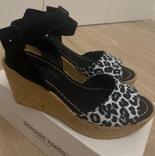 Sandalias cuña Dolores Nieto Talla 39