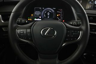 Lexus UX 250h Business