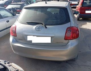 Volante toyota auris luna 410983