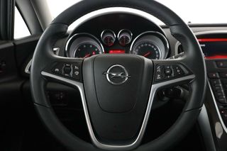 Opel Astra 1.7 CDTI Excellence