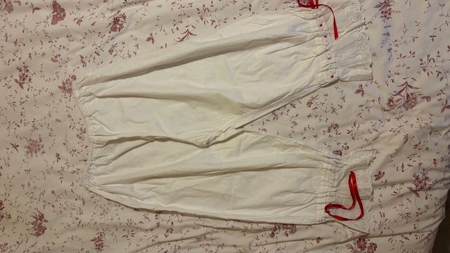 Traje Regional Segoviana Rojo y Negro