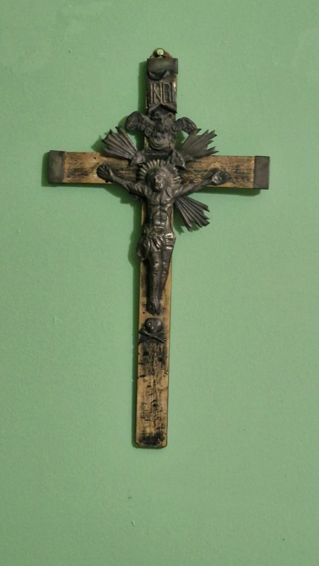Antico Crocifisso del '700  32x18