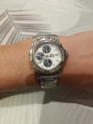 Reloj Lotus 