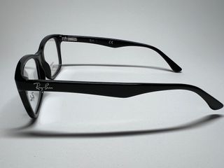 Gafas Ray-Ban negras. Nuevas. Para graduar