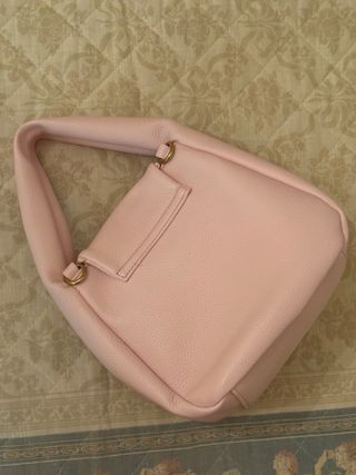 Borsa rosa con tasche