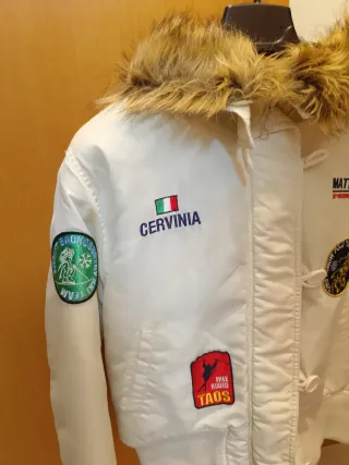 Giubbotto invernale donna con patch