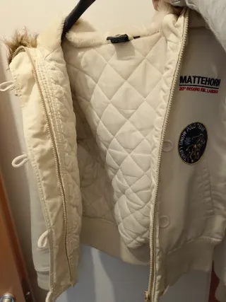 Giubbotto invernale donna con patch