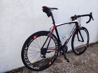Bicicleta carretera carbono LAPIERRE XELIUS 700