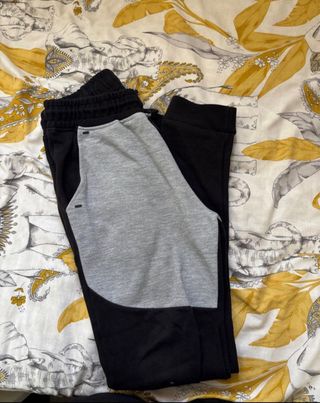 Chándal Nike Tech Gris y Negro