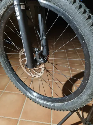 Rueda delantera Roval Traverse 27.5 Boost
