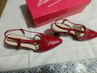 Zapatos Pilar Burgos Piel Rojo Talla 35