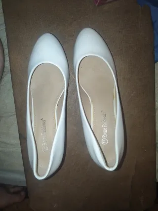 Zapatos de tacón blancos Rome Fashioner talla 38