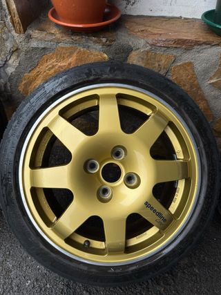 Llanta 2 dorada Speedline Core