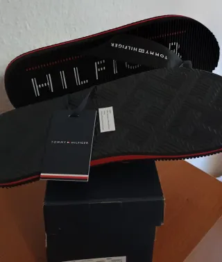 Cholas Tommy Hilfiger Negras Talla 44