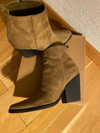 Botines camperos marrones
