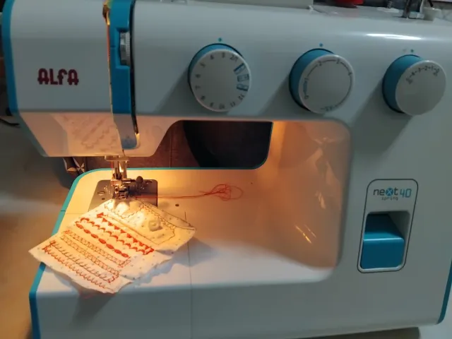Máquina de coser Alfa Next 40 Spring
