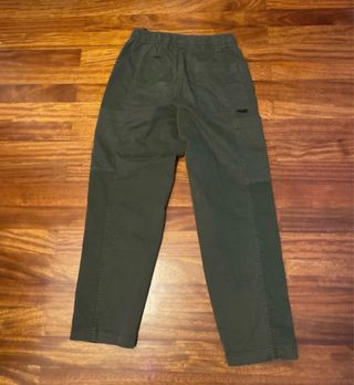 Pantalones cargo verde militar